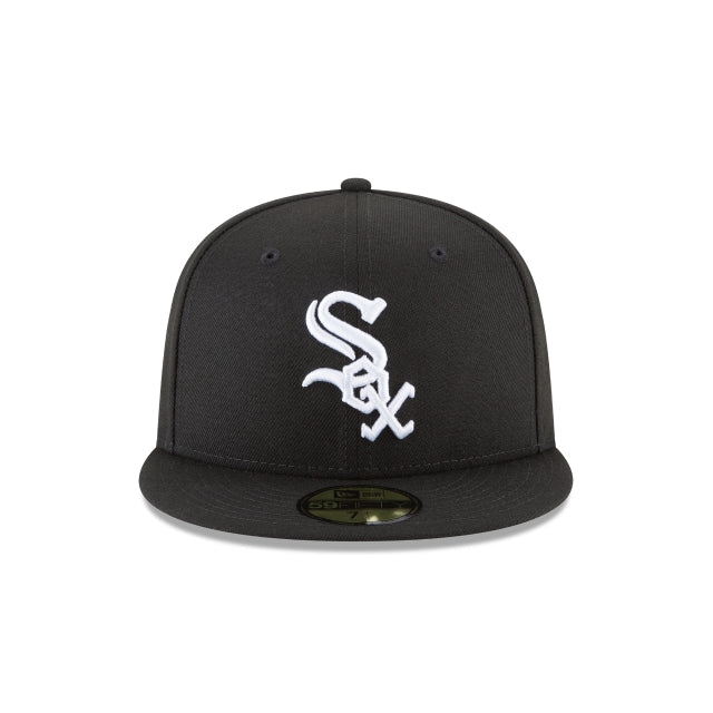 Chicago White Sox Black and White Basic 59FIFTY Fitted Hat